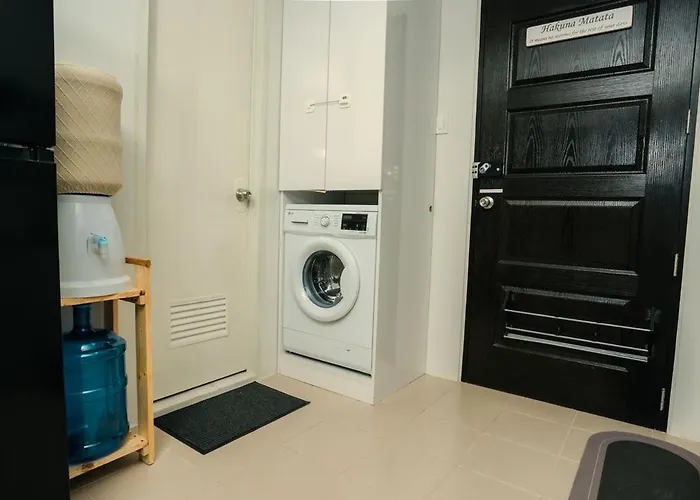 Apartment Near Mactan Airport, Comfortable & Quiet, Relaxing Pool *